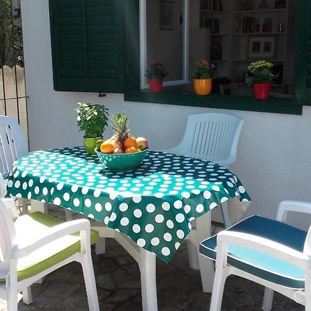 Holiday Home Pavarotti Supetar Exterior photo