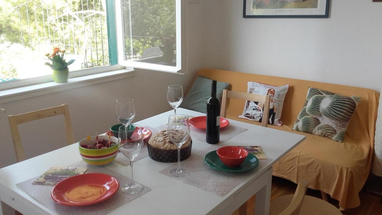 Holiday Home Pavarotti Supetar Exterior photo